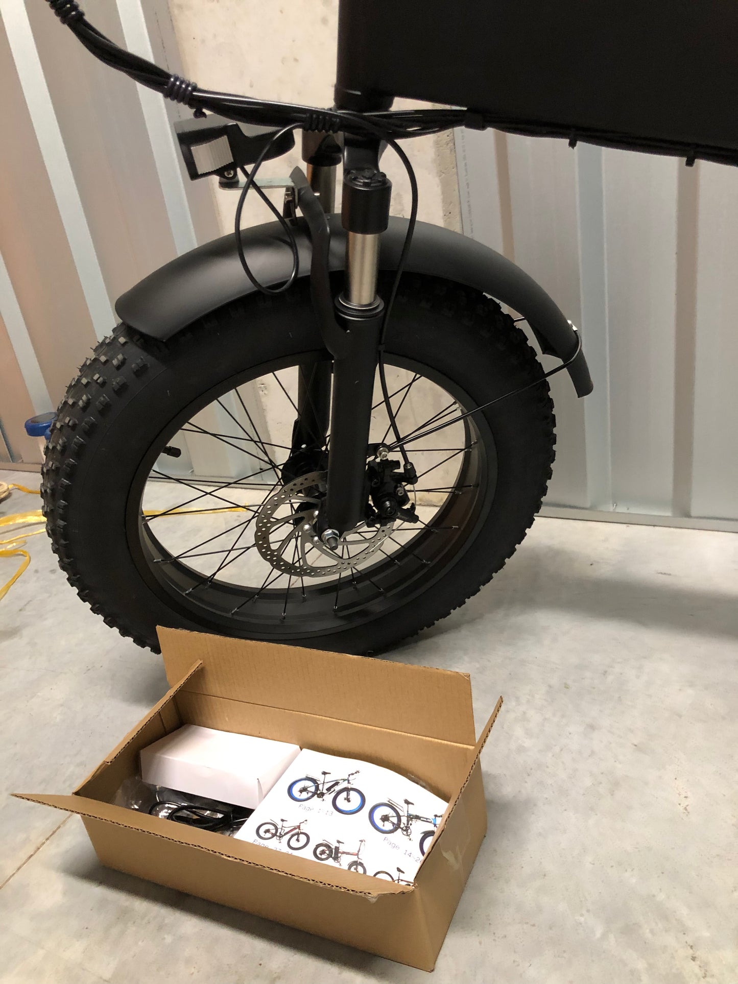 20 inches Stylish Foldable Fat Tyre E Bike