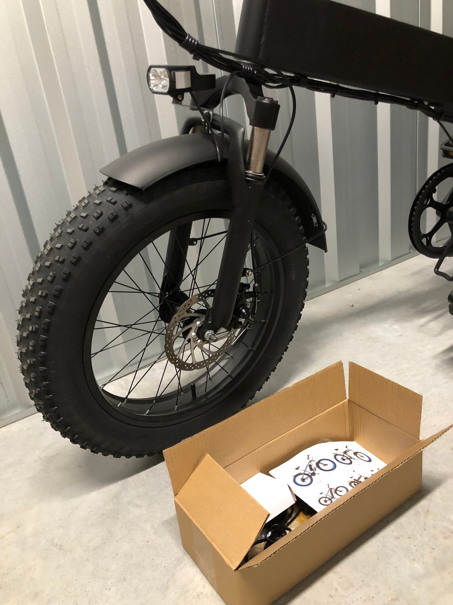 20 inches Stylish Foldable Fat Tyre E Bike